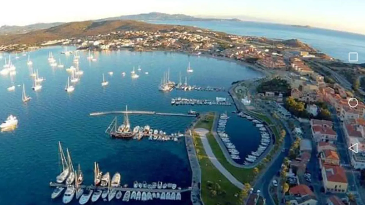 Casa Victoria Apartment Golfo Aranci 0*,  Italy