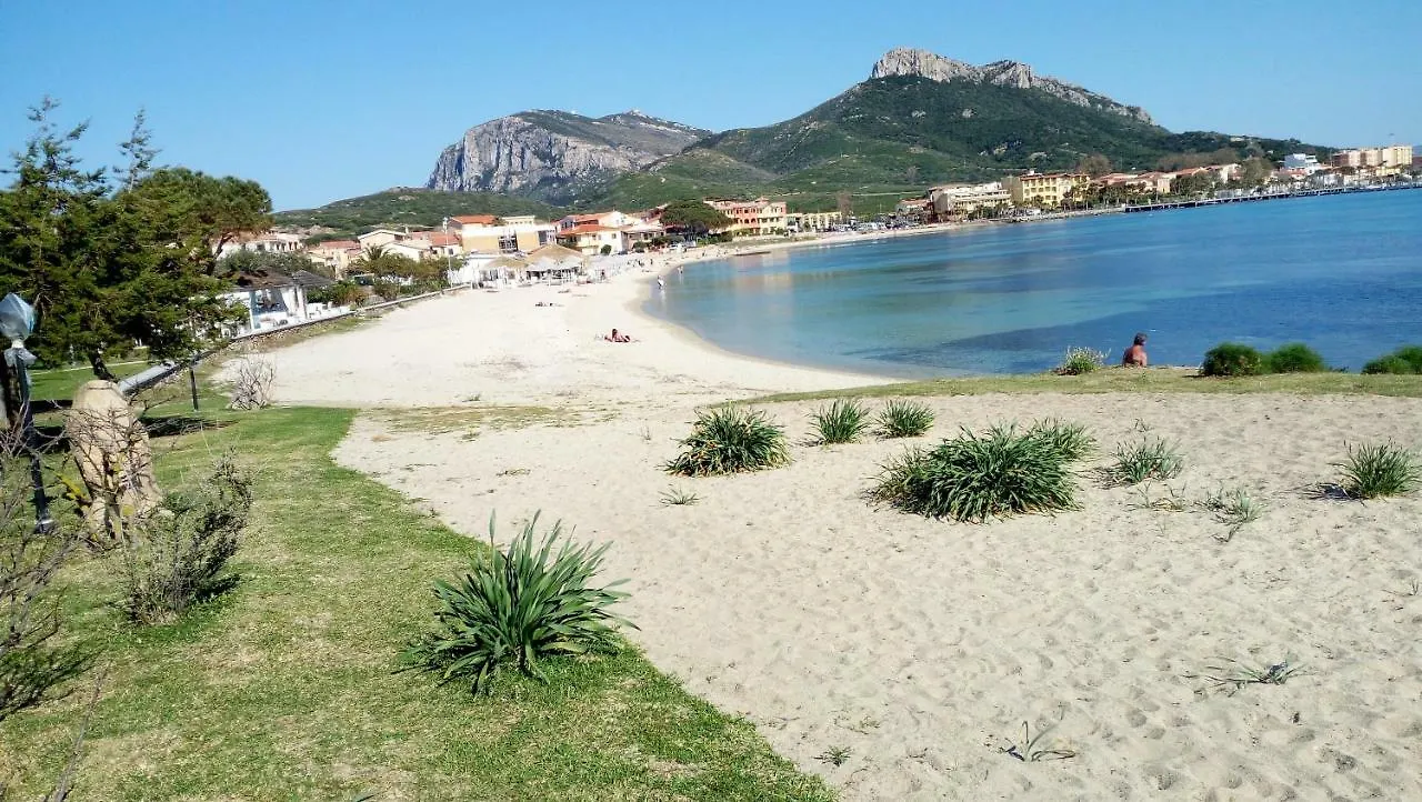 Casa Victoria Apartment Golfo Aranci Italy